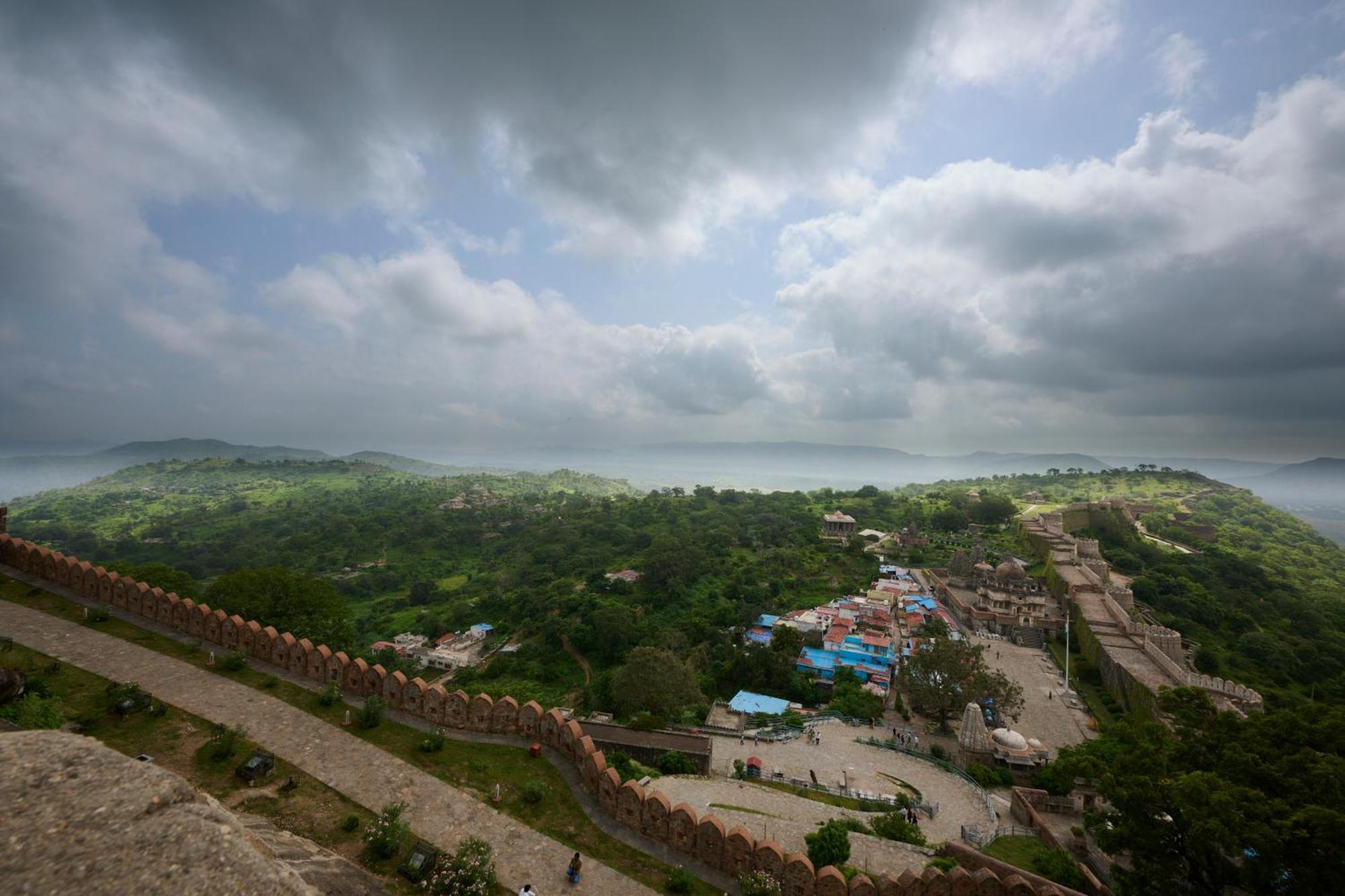 Renest Kumbhalgarh Hotell Exteriör bild