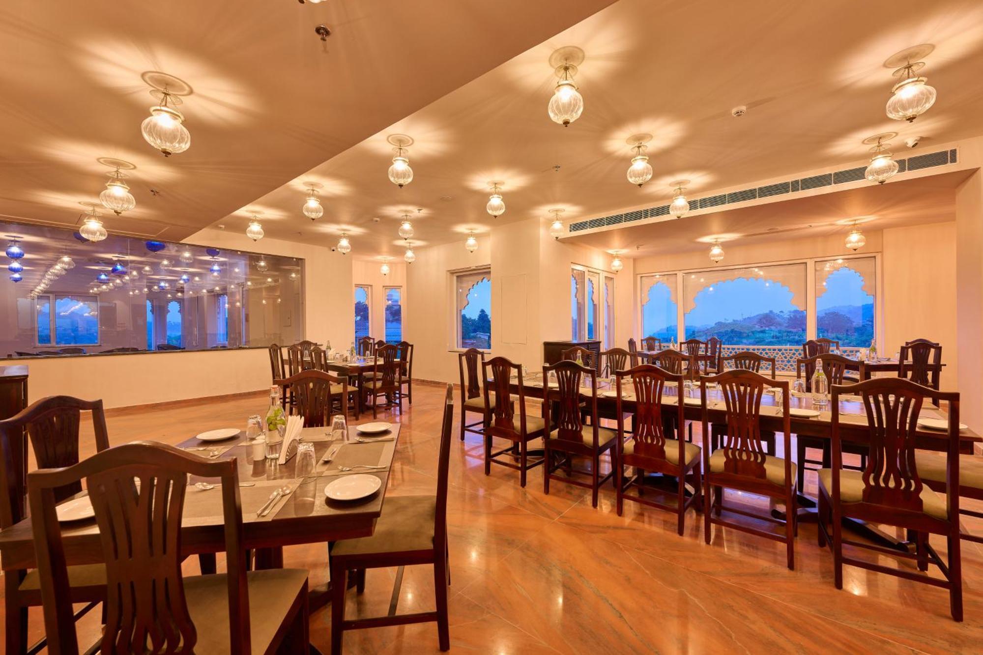 Renest Kumbhalgarh Hotell Exteriör bild