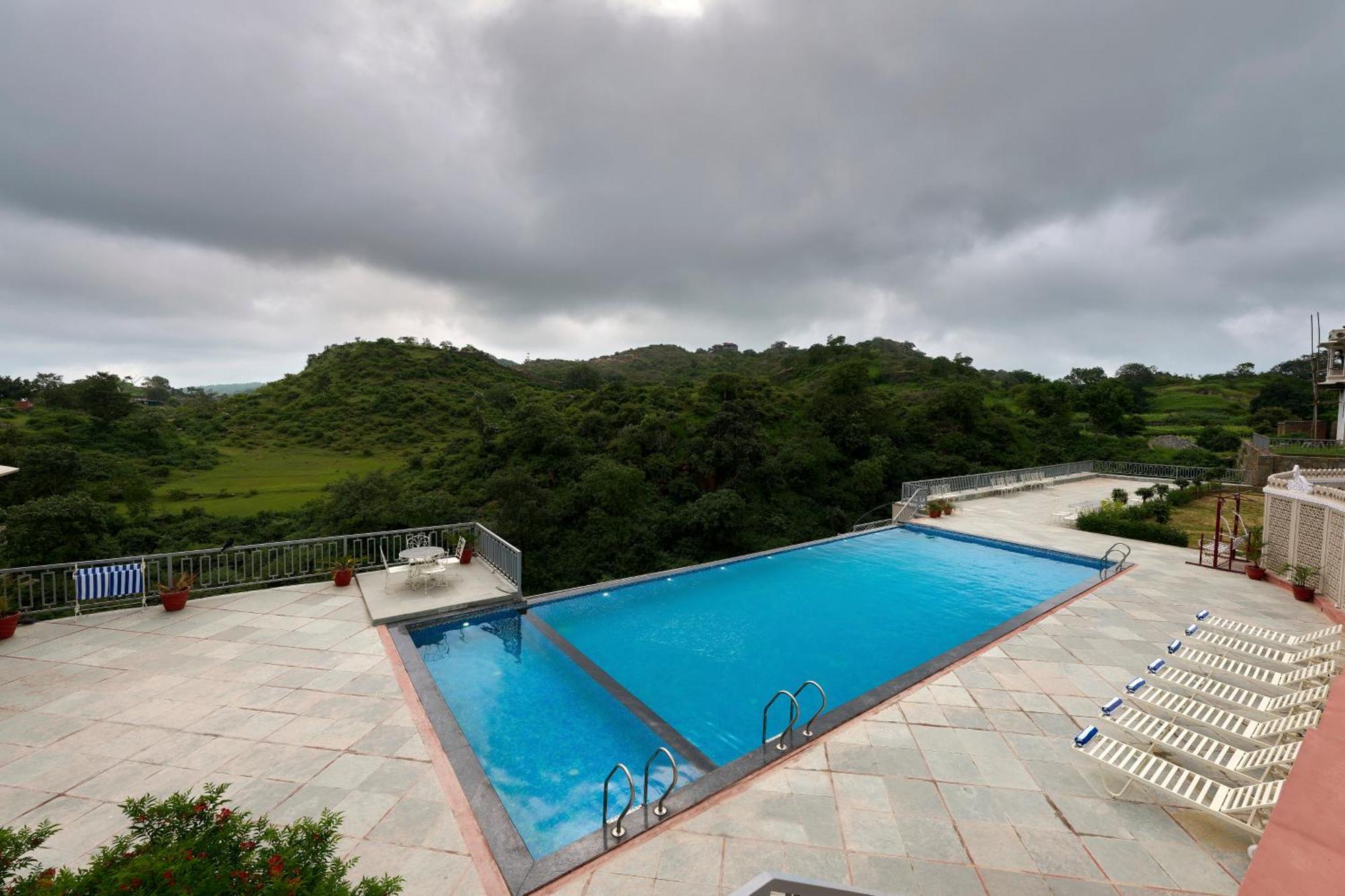 Renest Kumbhalgarh Hotell Exteriör bild